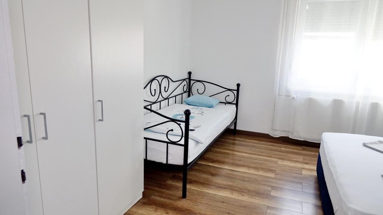 Apartman Megi & Studio Apartman Tomi - Self Check In Krapina Exterior foto